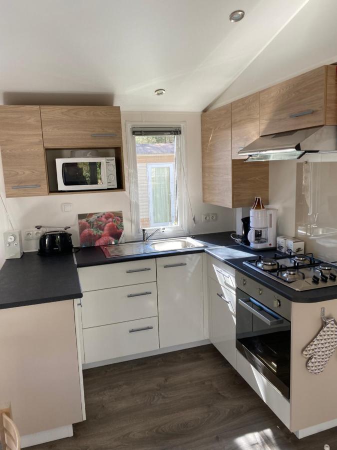 Mobil-Home 4 6 Personnes 2 Chambres Camping Le Bois Dormant Saint-Jean-de-Monts Exteriér fotografie